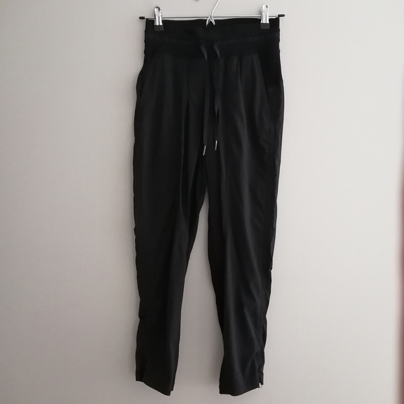 Lululemon Dance Studio Crop 25" Pants in Black with Cinchable Hems 2 - Picture 3 of 16